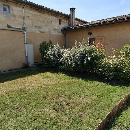 Villa Gite Brandet à Savignac-sur-l'Isle Extérieur photo